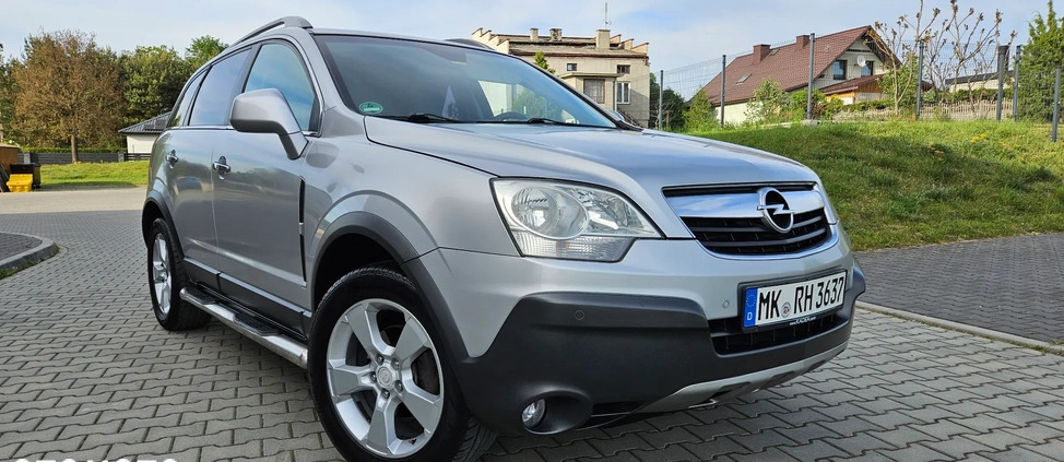 Opel Antara cena 20900 przebieg: 211000, rok produkcji 2006 z Giżycko małe 232